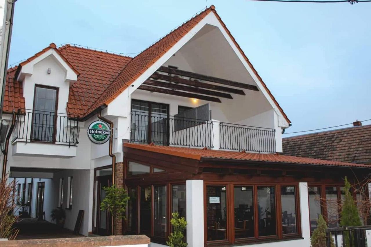 סטופאבה Il Galeone Hotel מראה חיצוני תמונה